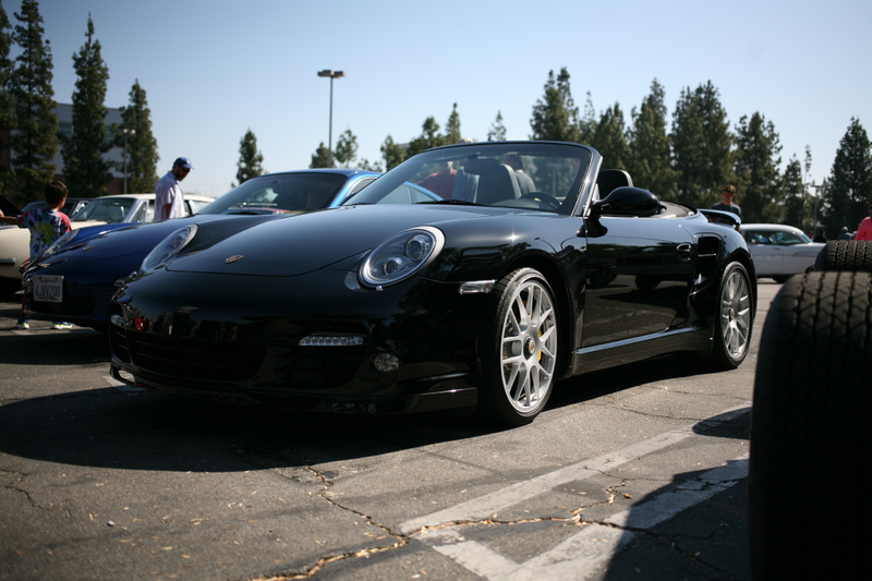 Illustration for article titled Supercar Sunday. Here are pictures.